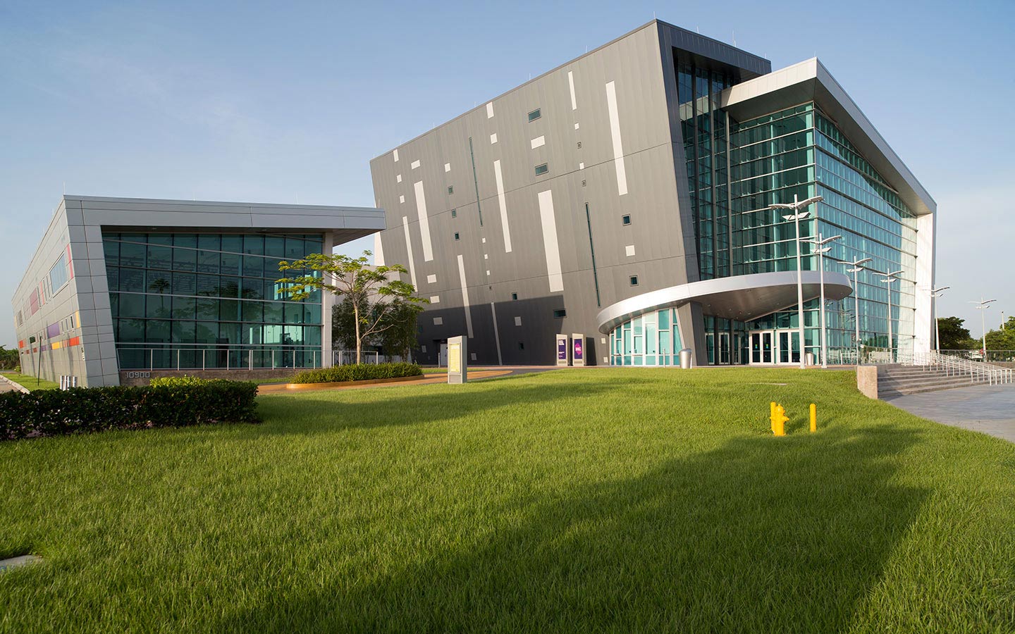 The Moss Center | Greater Miami & Miami Beach