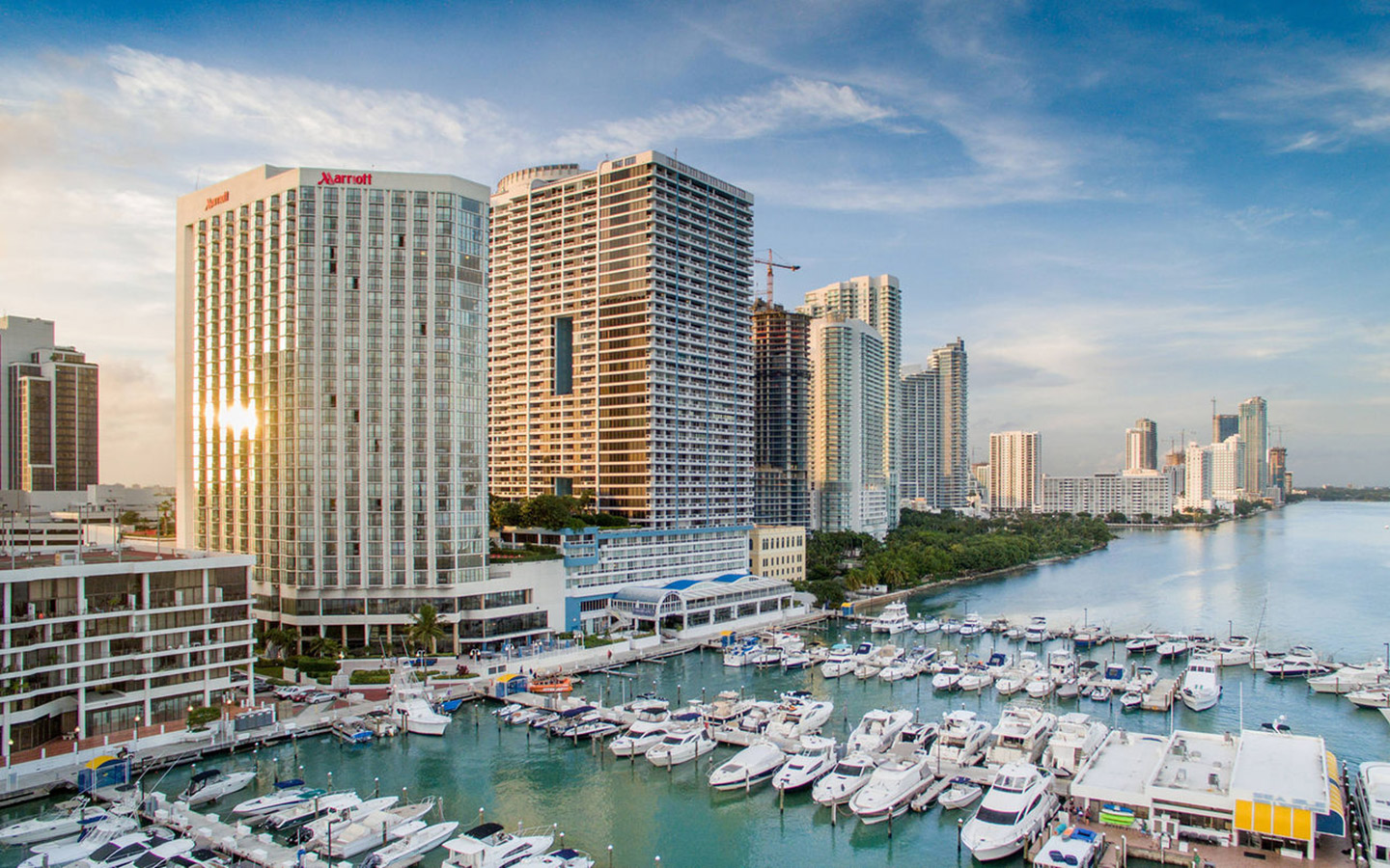 Exterior view of Miami Marriott Biscayne Bay Exterior view of Miami Marriott Biscayne Bay