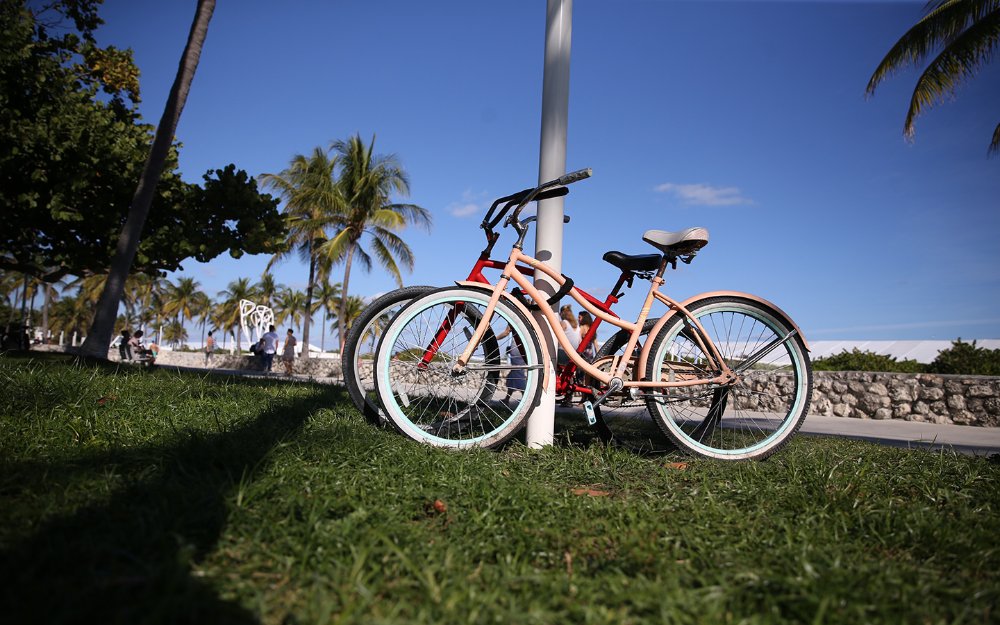 Lummus Park bisiklèt sou South Beach