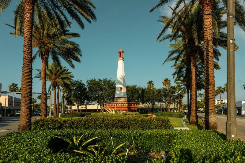 Normandy Fountain on Normandy Isle Normandy Fountain on Normandy Isle