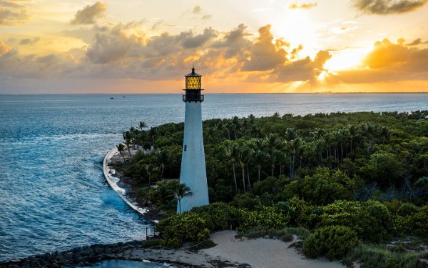 灯台の後ろの夕日 Bill Baggs Cape Florida State Park