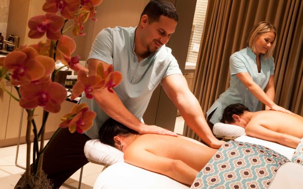 Couples massage at The Palms Aveda Spa