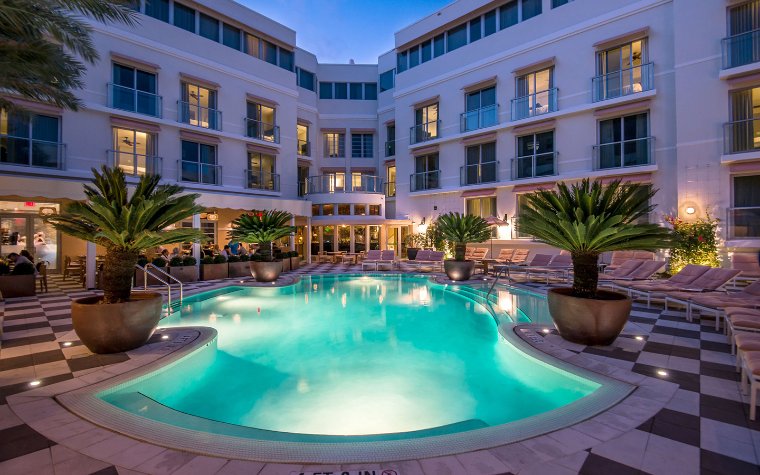 Miami Beach Hotéis com piscinas incríveis