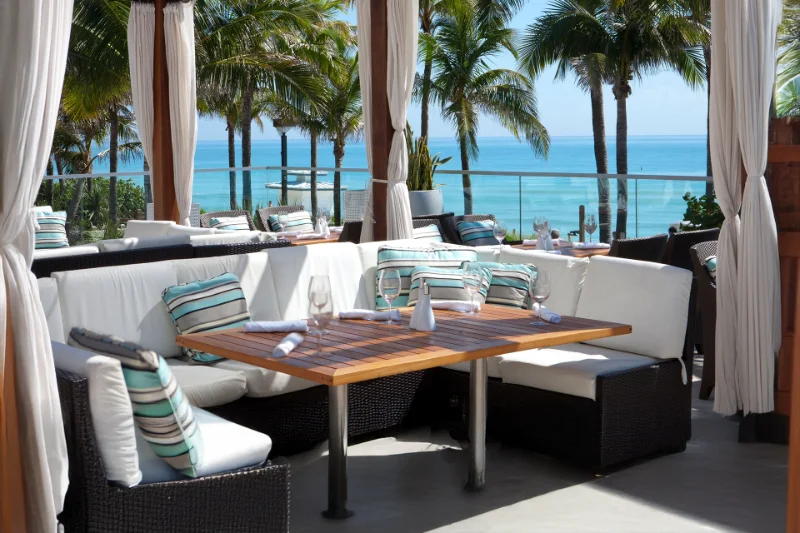 Ristorante La Cote a Fontainebleau Miami Beach