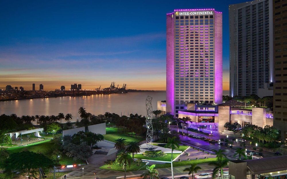 Aerial view of the InterContinental Miami by the bay